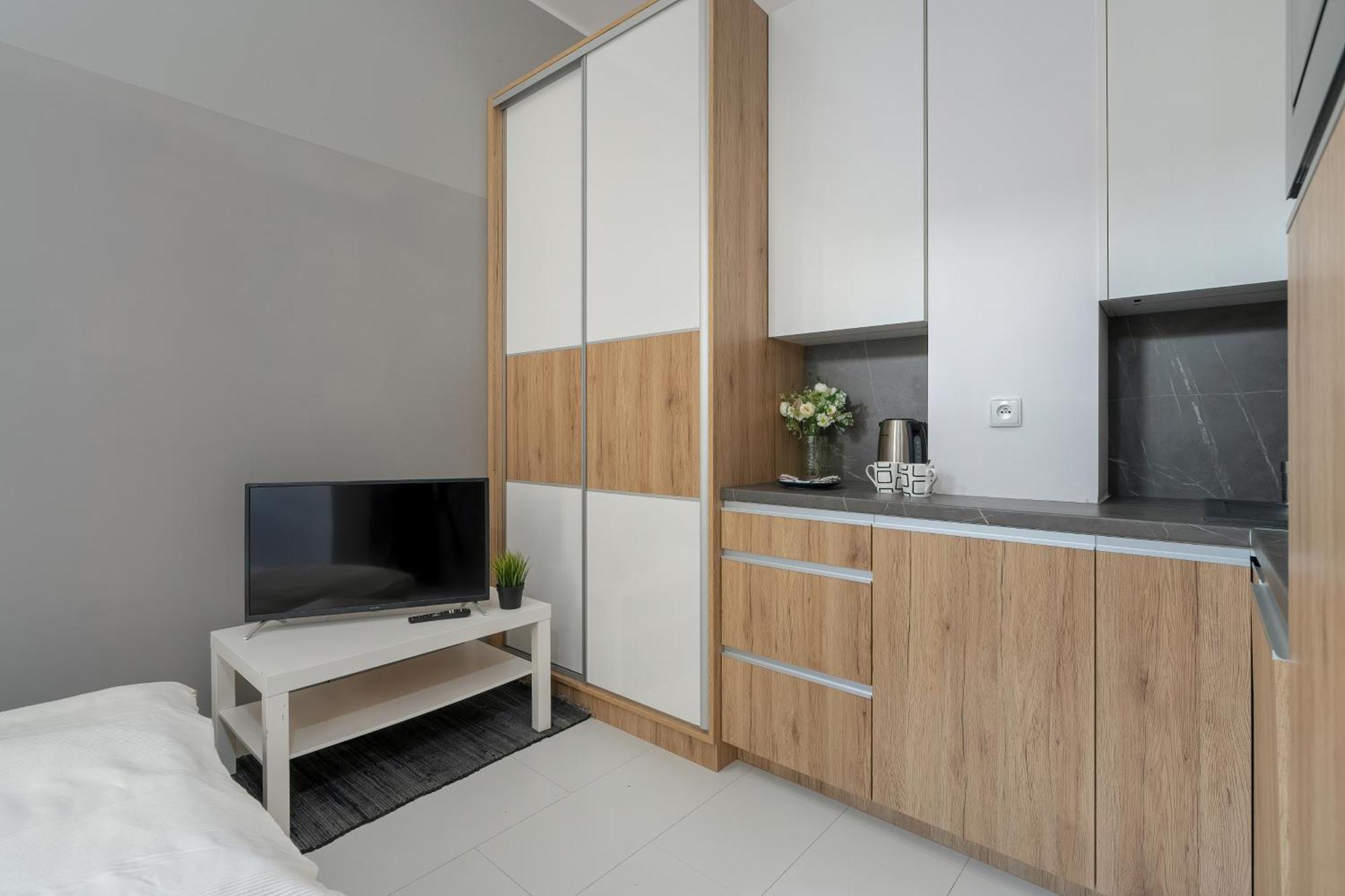 Cosy Studios Gasiorowskich By The Wilson Park By Noclegi Renters 포즈난 외부 사진